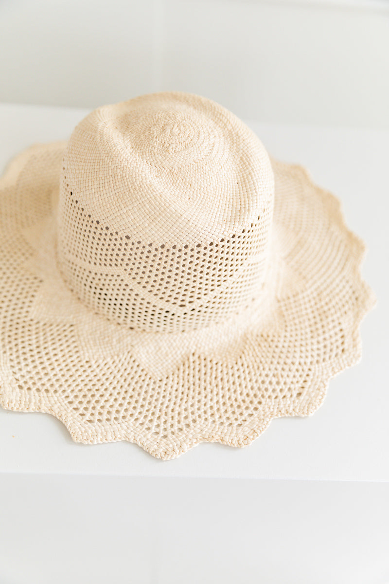 SAKURA HAT IN PANAMA STRAW