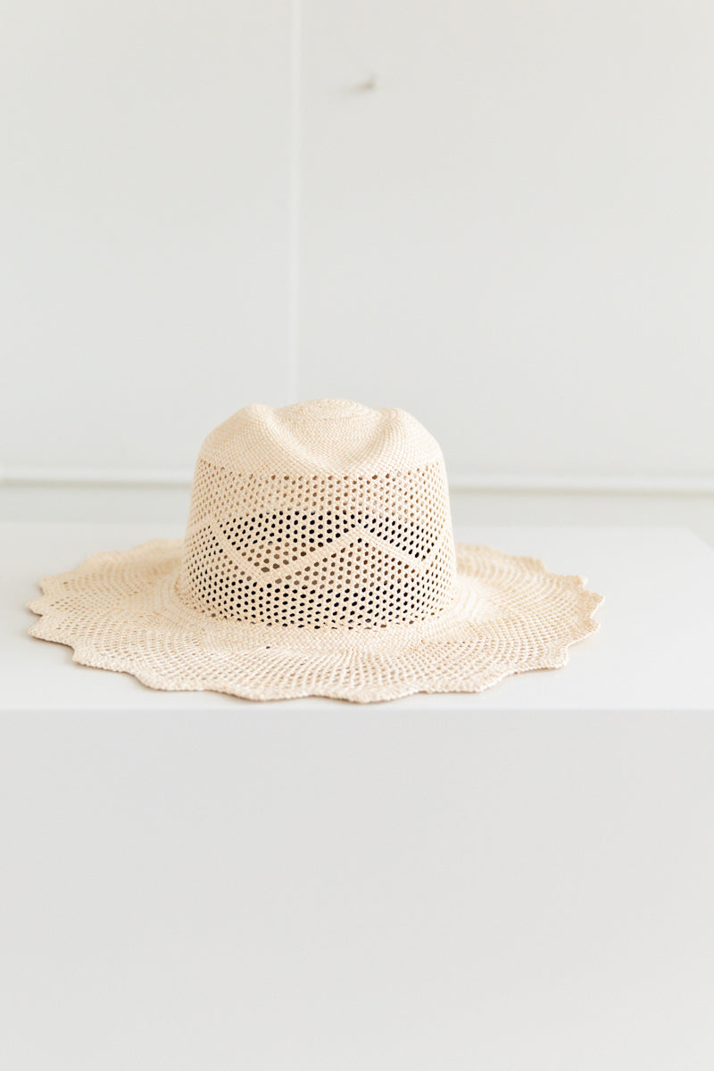 SAKURA HAT IN PANAMA STRAW