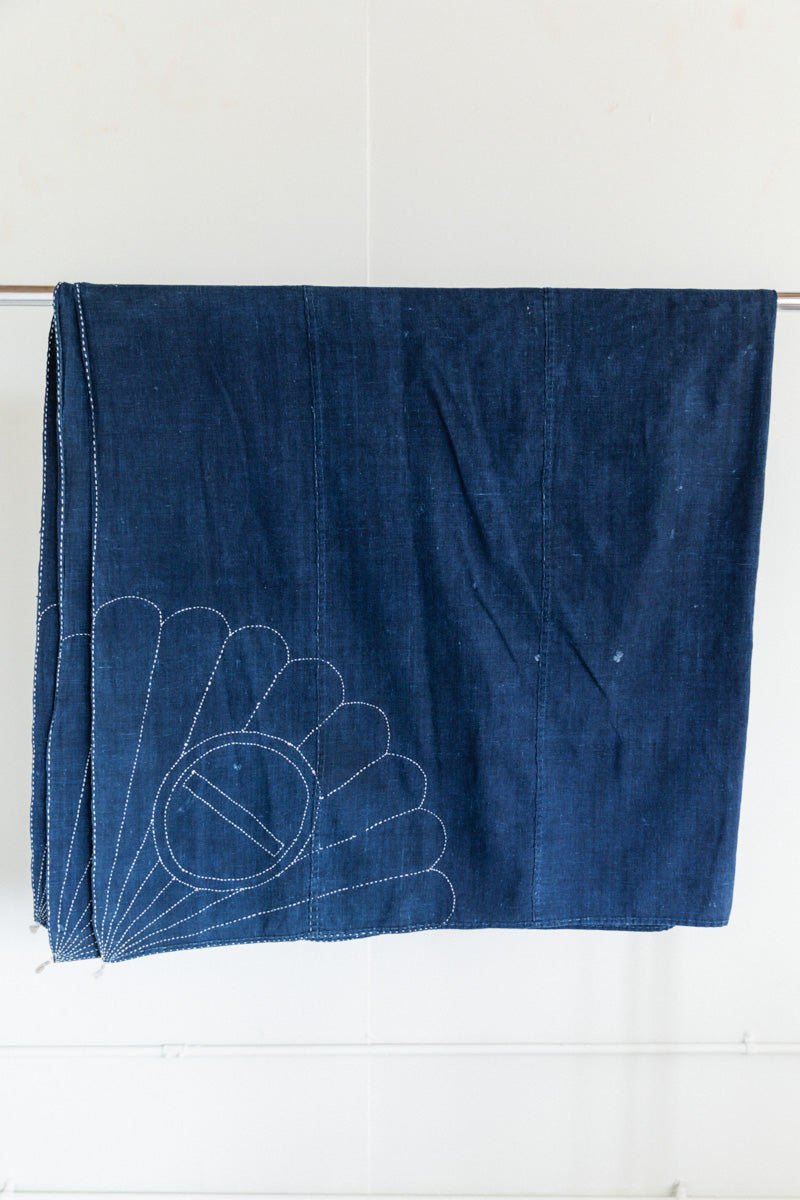ANTIQUE JAPANESE SHIBORI INDIGO COVERLET
