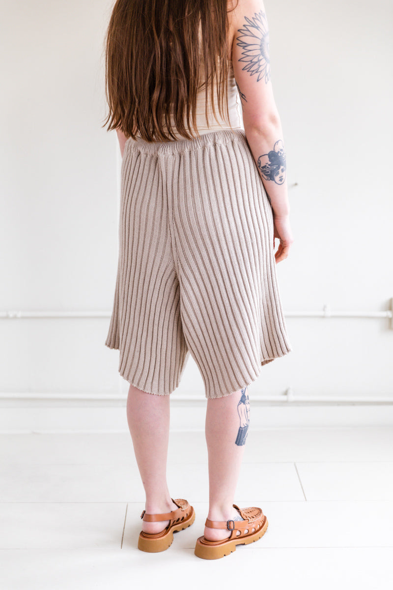 KAI SHORTS IN SAND MELANGE