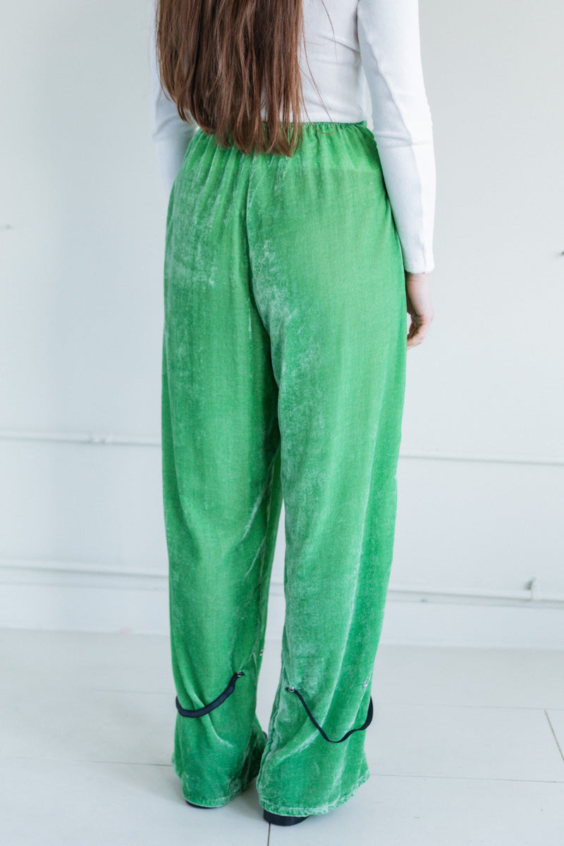 UNIR PANTS IN GREEN SILK VELVET