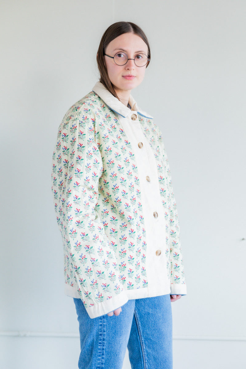 REVERSIBLE WHITE HOUSE STEPS QUILT JACKET