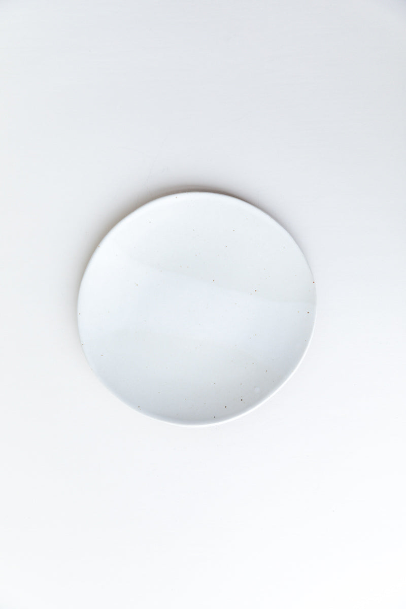 LUNCH PLATE IN MATTE WHITE GLAZE