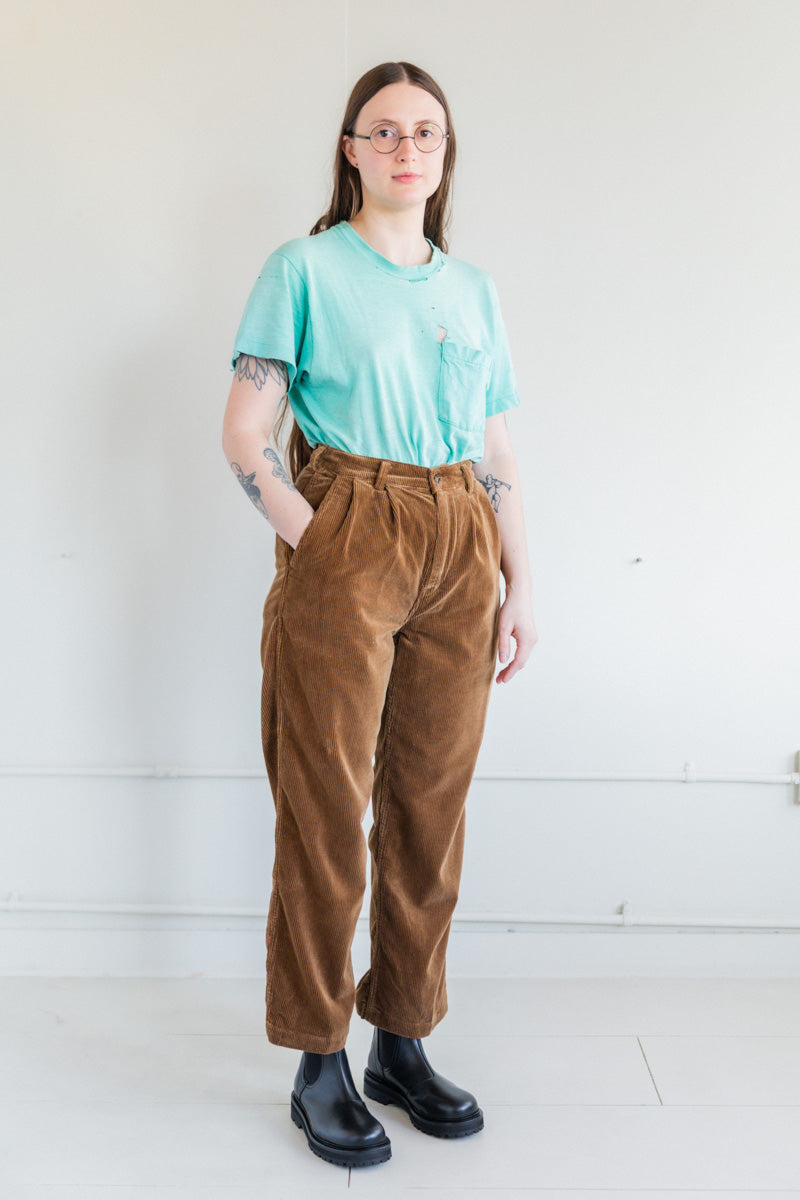TWO TUCK CORDUROY TROUSER IN CAMEL