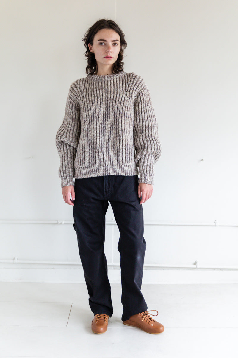 OMBU SWEATER IN STONE