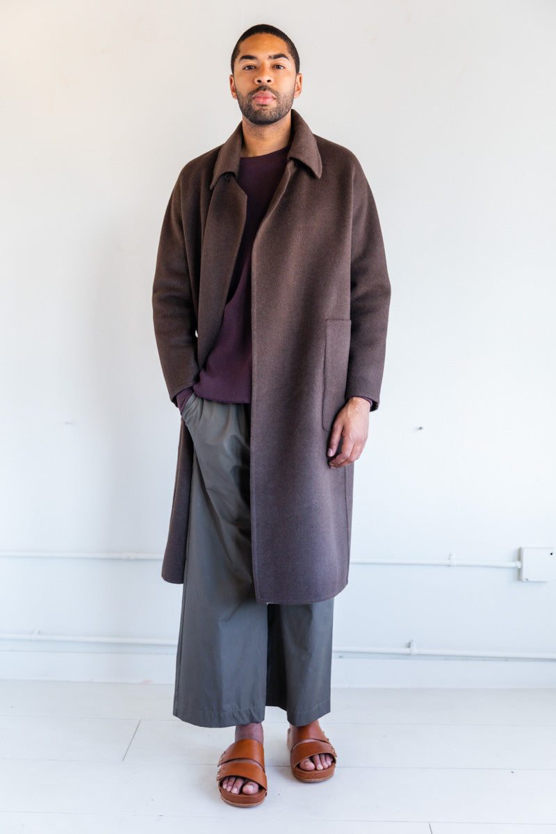 DOUBLE FACE LONG COAT IN UNDYED DARK BROWN YAK WOOL