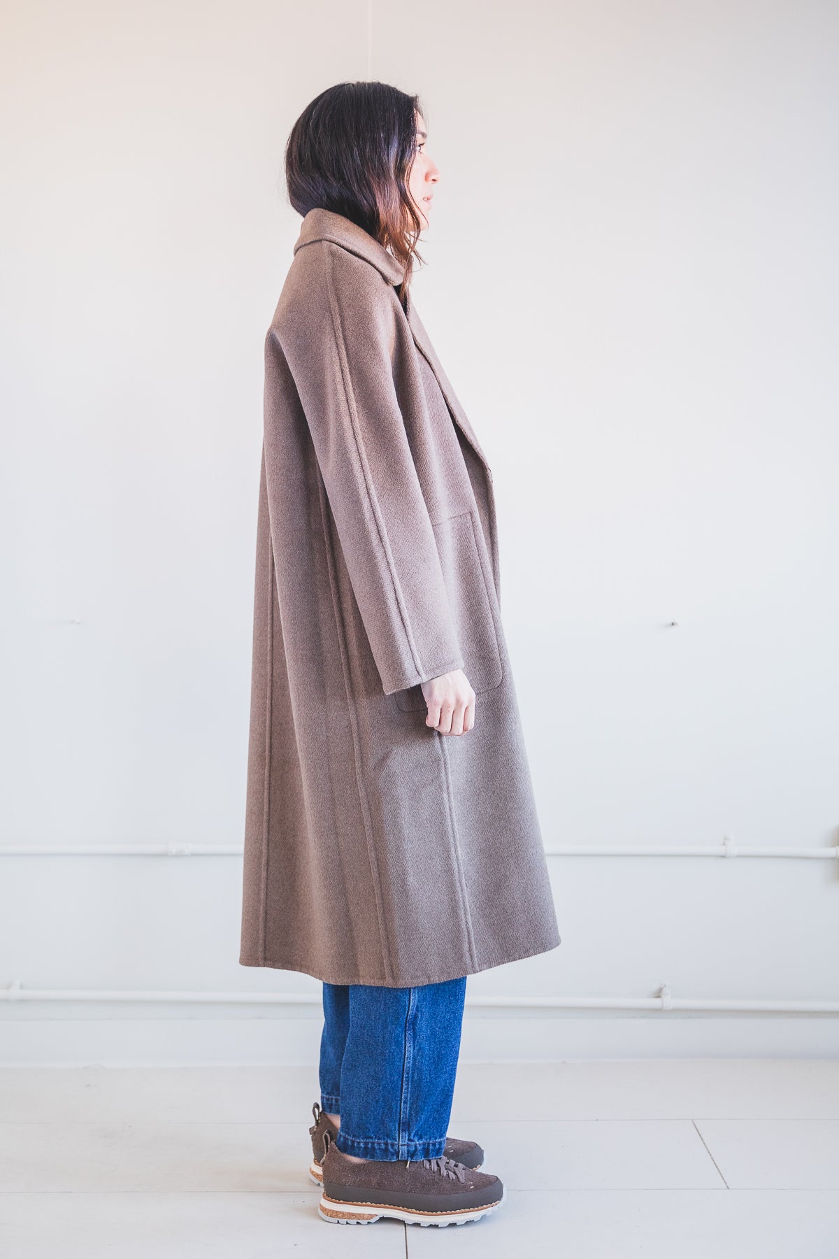 DOUBLE FACE LONG COAT IN UNDYED BROWN YAK WOOL