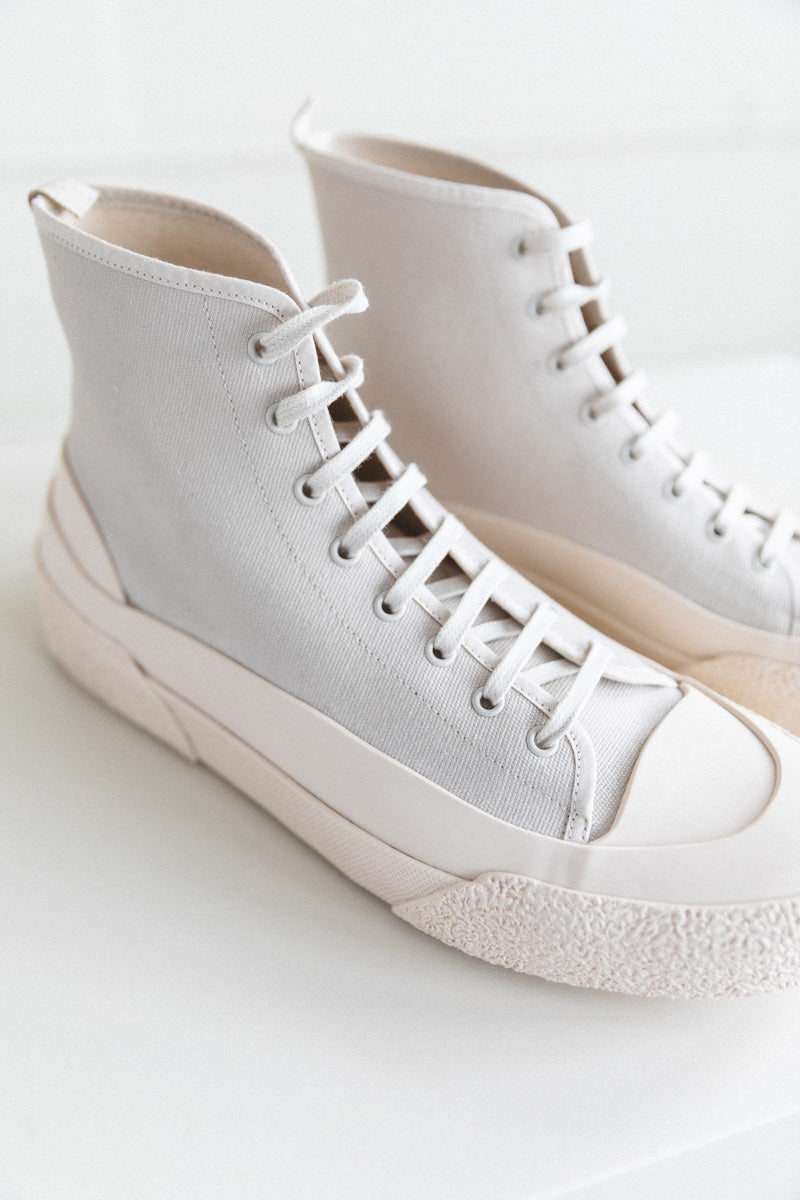 NUMBERS MEN'S SNEAKER IN DOVE RUBBERIZED CANVAS