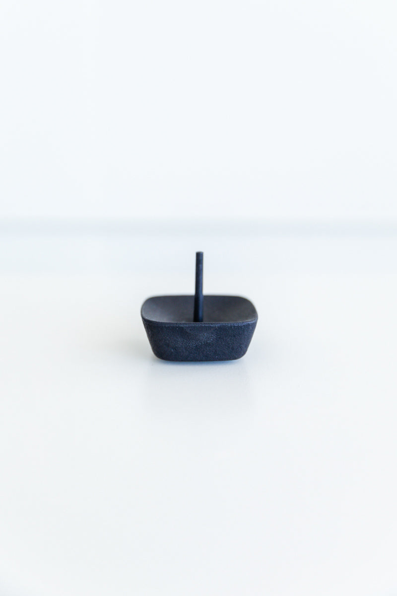 KOMA CANDLE STAND