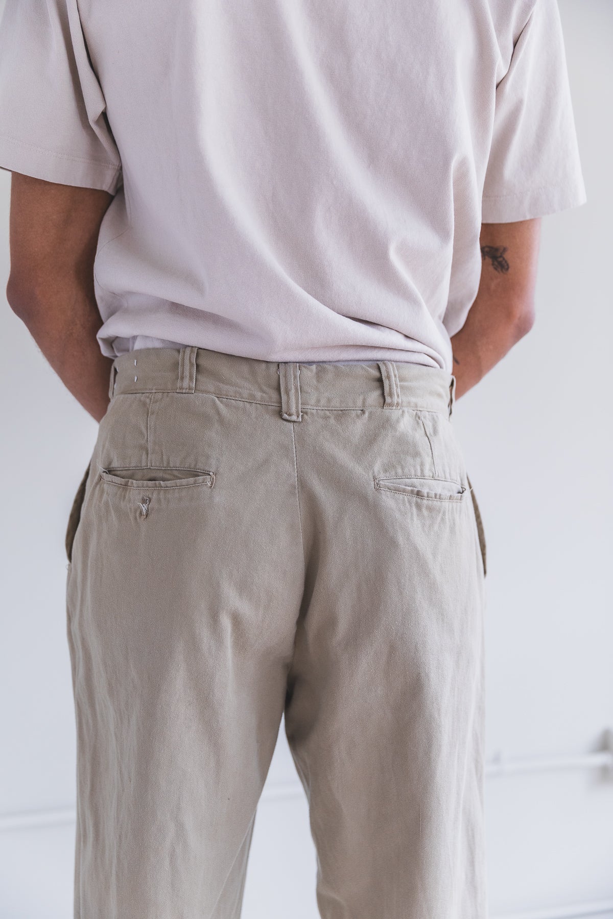 VINTAGE WORK PANTS 26