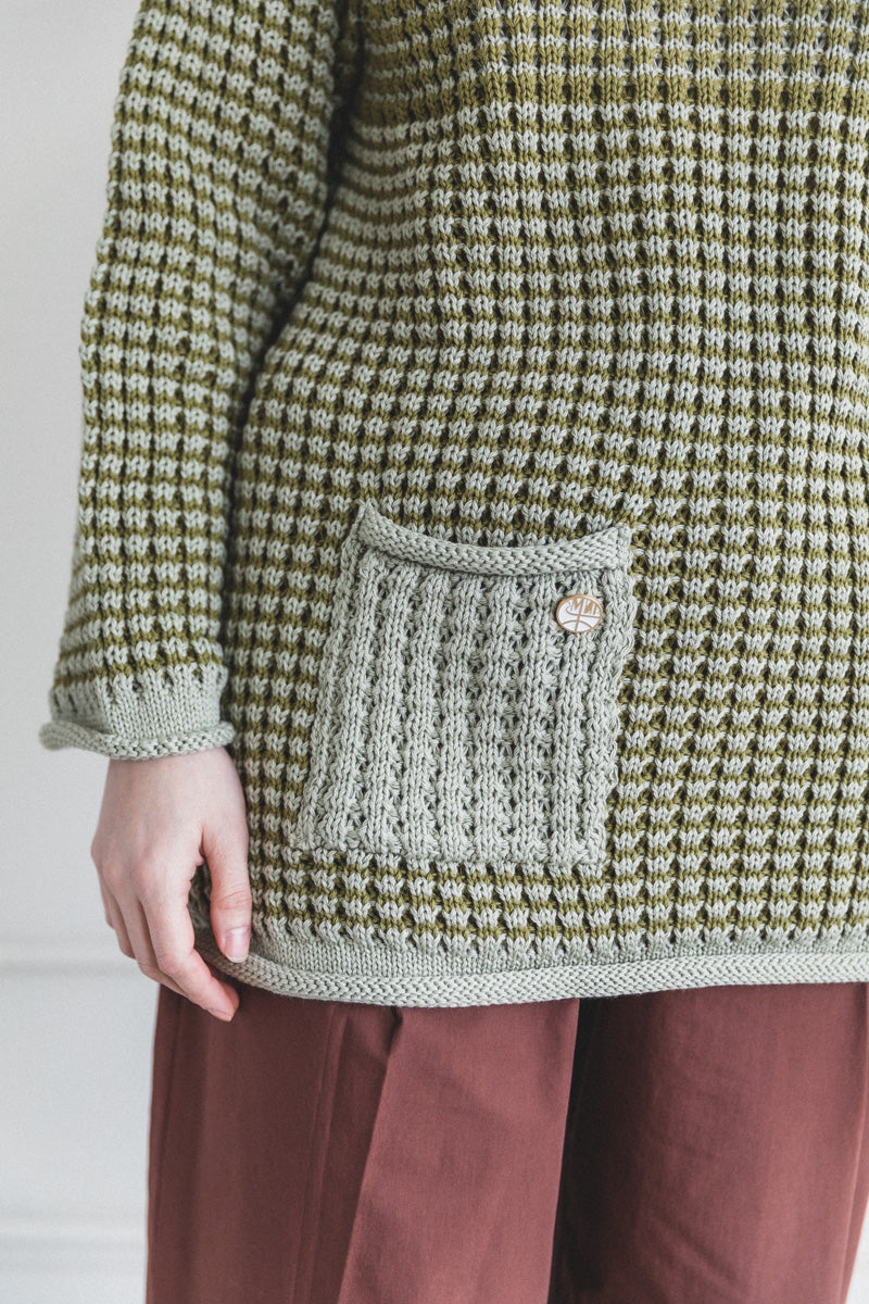 BUBBLY FISHERMAN SWEATER IN LIGHT GREEN